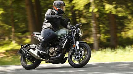 Voge 300 AC (2022)