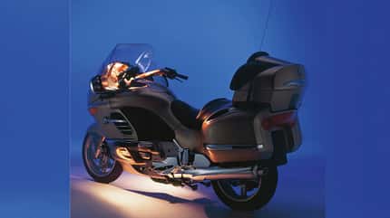 BMW Motorrad Hauptständer elektrisch und beleuchtet BMW Motorrad Hauptständer elektrisch und beleuchtet