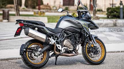 QJ Motor SRT 700 ST 700 X