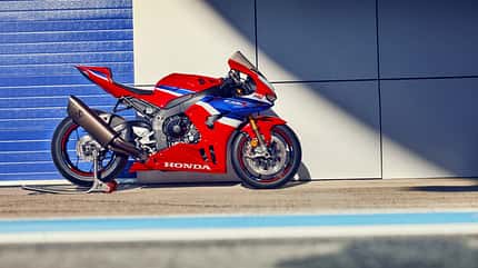 Honda CBR 1000RR-R Fireblade SP 2024 Honda CBR 1000RR-R Fireblade SP 2024