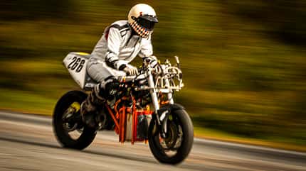MIT Fuel Cell Motorrad Waserstoff Brennstoffzelle
