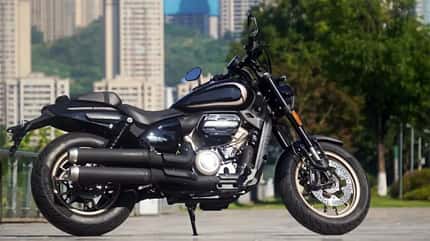Voge CU 250