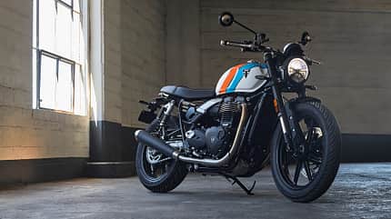 Triumph Speed Twin 900 (2025) Triumph Speed Twin 900 (2025)