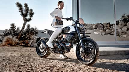 Ducati Scrambler 10 Anniversario Rizoma Edition