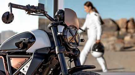 Ducati Scrambler 10 Anniversario Rizoma Edition