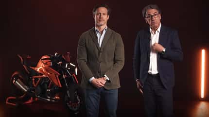 KTM-Krise Video-Statement Stefan Pierer und Gottfried Neumeister (26.11.2024) KTM-Krise Video-Statement Stefan Pierer und Gottfried Neumeister (26.11.2024)
