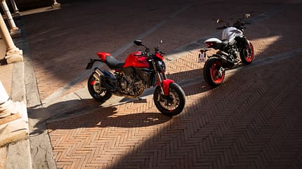 Ducati Monster V2 neu 2026