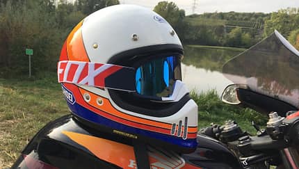 Retro-Helm im Praxis-Test