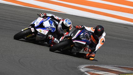 Racing-BMWs im Duell