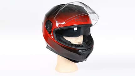 Vergleichstest Integralhelme (MOTORRAD 9/2017)