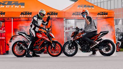 Stuntfahrer in Diensten von KTM