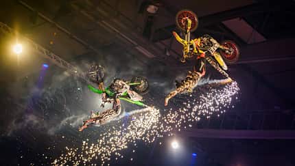 Stunts, Pyrotechnik, Weltrekord