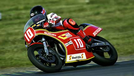 Das erste Rennmotorrad mit Zentralfederbein