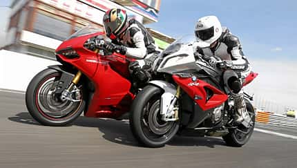 Die Rivalen: BMW S 1000 RR und Ducati 1199 Panigale S