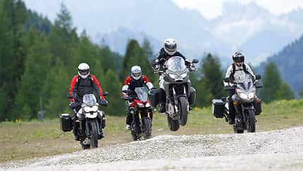 Crossrunner, V-Strom, Tiger und Tracer 900 im Test