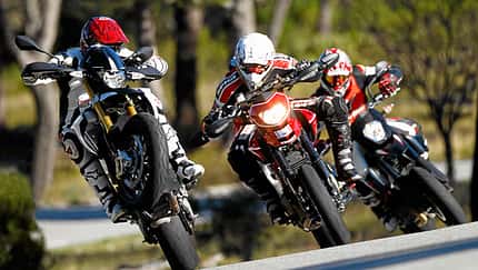 Die Supermotos von Aprilia, Ducati und KTM im Vergleich