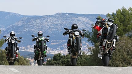 Vier aktuelle Naked Bikes im PS-Vergleich