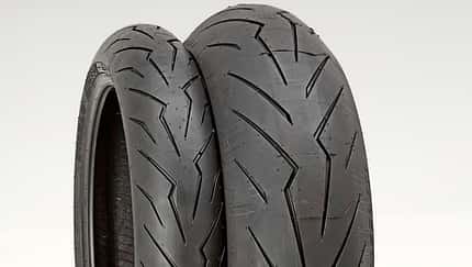 Vergleichstest Sportreifen (MOTORRAD 11/2017)