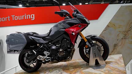 Sonderlack für die Naked-Bikes