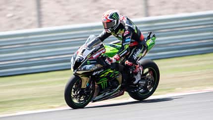 Rennen 2: Rea in Argentinien unschlagbar