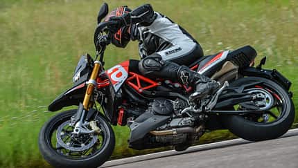 Zweizylinder-Supermoto-Flitzer