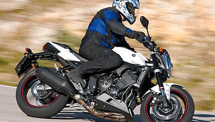 FZ1: Yamahas Nacktsportler im Test