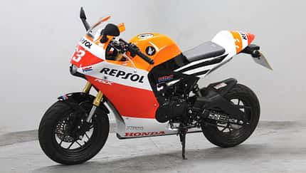 Superbike im Pocket-Format