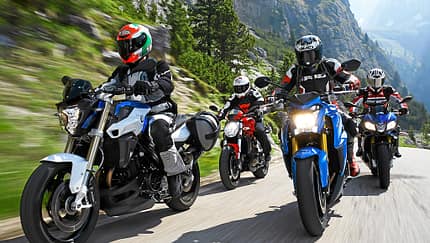Tuono V4 1100 RR, F 800 R, Monster 821 und GSX-S 1000