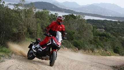 Großroller in Enduro-Optik