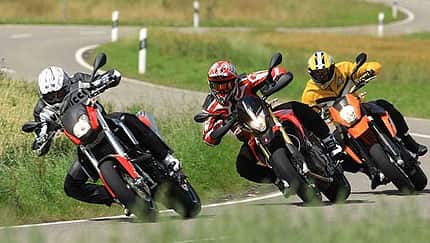 Supermoto-Bikes auf Eroberungszug