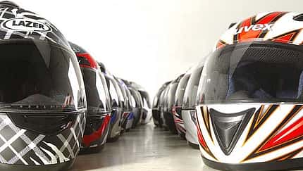 Was taugen Helme unter 100 Euro?