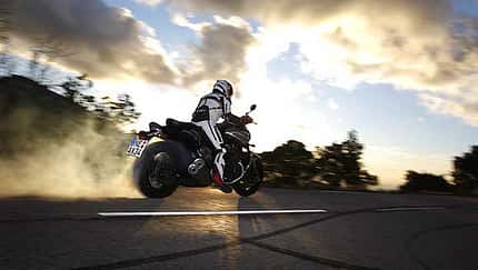 200-PS-Monsterbike