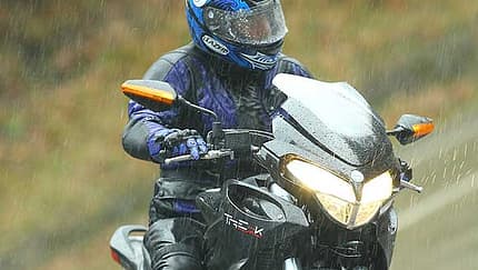 Dreizylinder im Funbike-Outfit