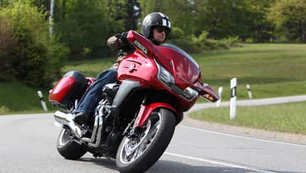 Zwischen Cruiser und Tourer