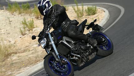 MOTORRAD-Leser testete das neue Dreizylinder-Funbike