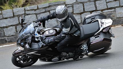 Vollautomat: Unterwegs mit dem Luxustourer Yamaha FJR 1300 AS