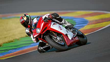 Fahrbericht MV Agusta F4/4 RR