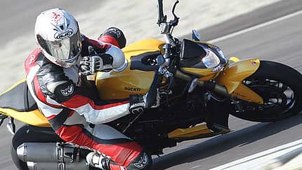 Ducatis Mittelklasse-Naked-Bike im Test