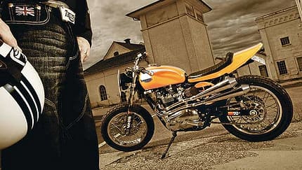 Klassiker: Bonneville T 140 E