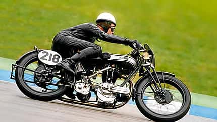 Rennmotorrad der 20er-Jahre