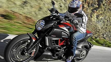 Der Power-Cruiser von Ducati im Fahrbericht