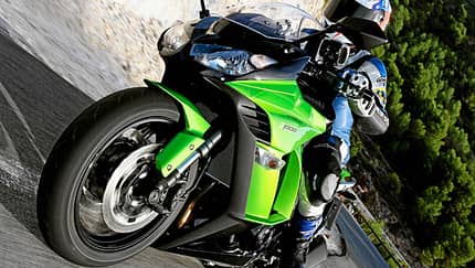 Kawasakis neuer Sporttourer Z 1000 SX im Test