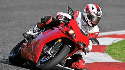 Rennstrecken-Kilometer mit Ducatis neuem Edel-Sportler