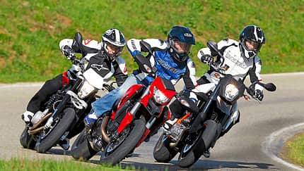 Zweizylinder-Supermotos