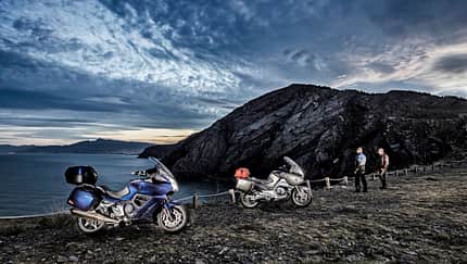 BMW R 1200 RT und Triumph Trophy 1200 SE im Vergleich