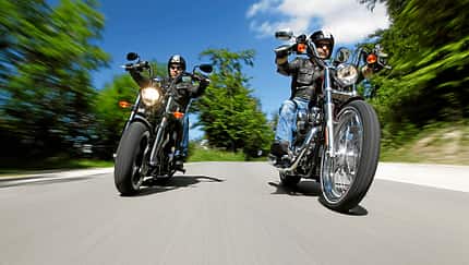 Harley Sportster Seventy-Two gegen Victory Vegas High Ball