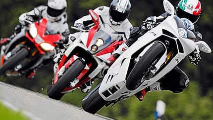MV Agusta F4 RR Corsacorte,  Aprilia RSV4 Factory APRC , Bimota DB8 SP 