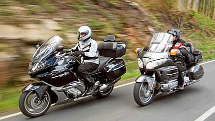 BMW K 1600 GTL gegen Honda GL 1800 Gold Wing
