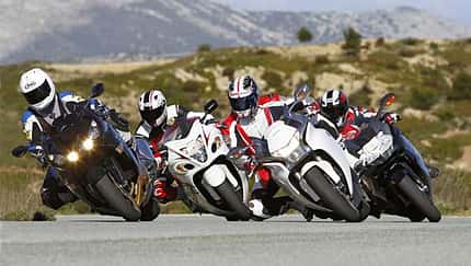 Test: Sportliche Bikes mit Langstrecken-Ambitionen