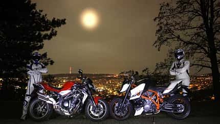 Sportliche Naked Bikes im Test